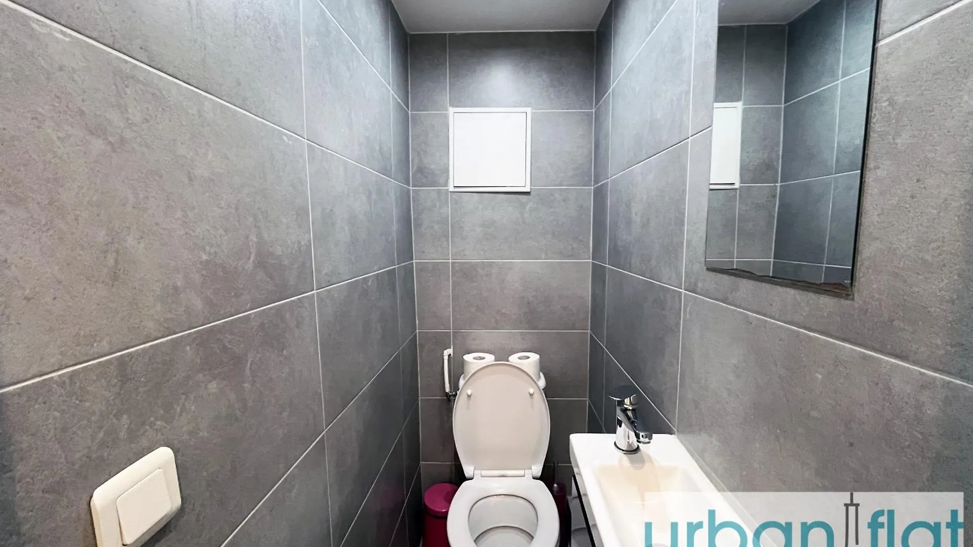 Urban Flat 18 - Charming 2bdr Parisian דירה פריז