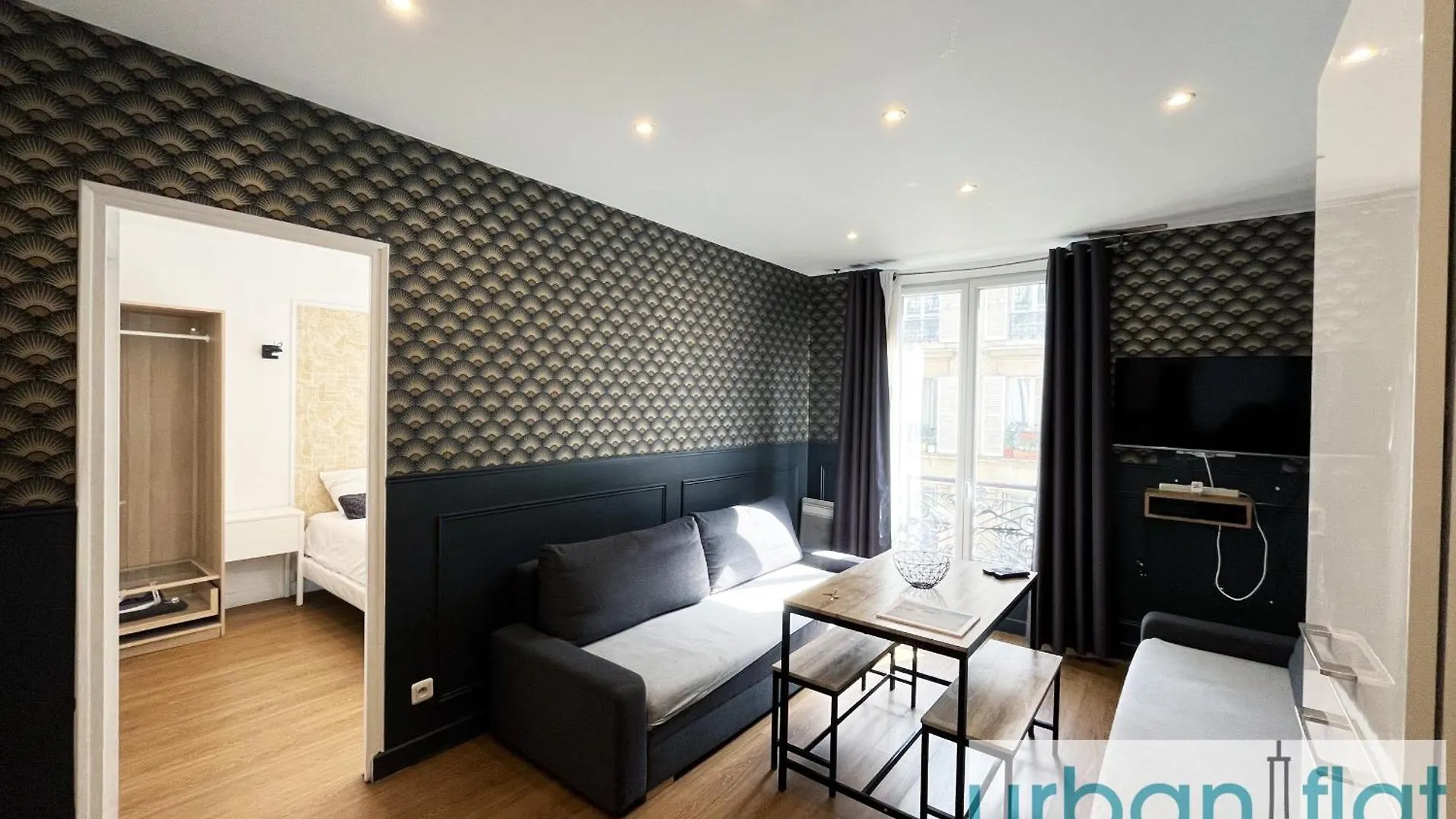 Urban Flat 18 - Charming 2bdr Parisian דירה *